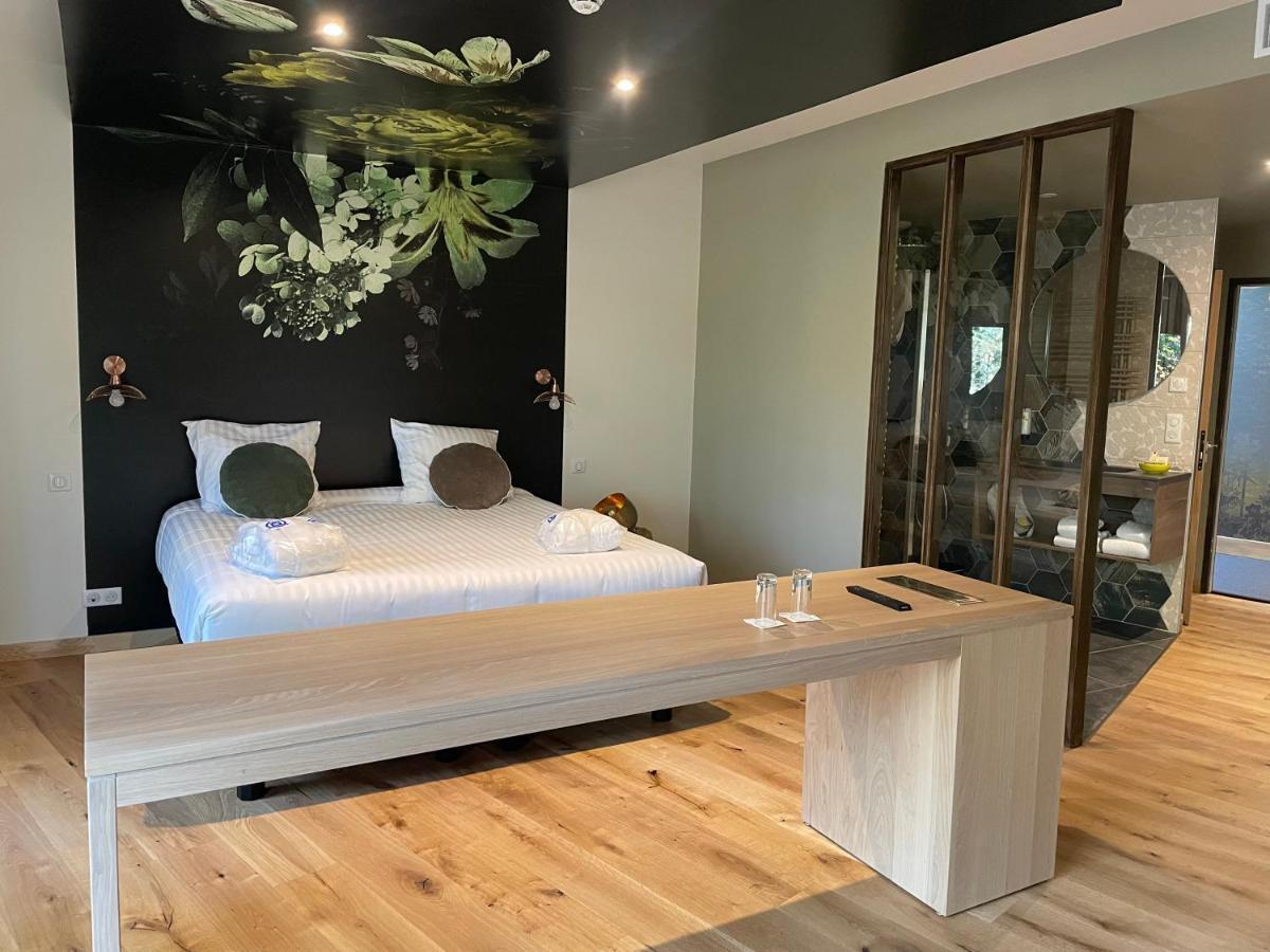 Le Bois Dormant-Hotel Restaurant & Spa Logis Hotel Шампаньол Екстериор снимка