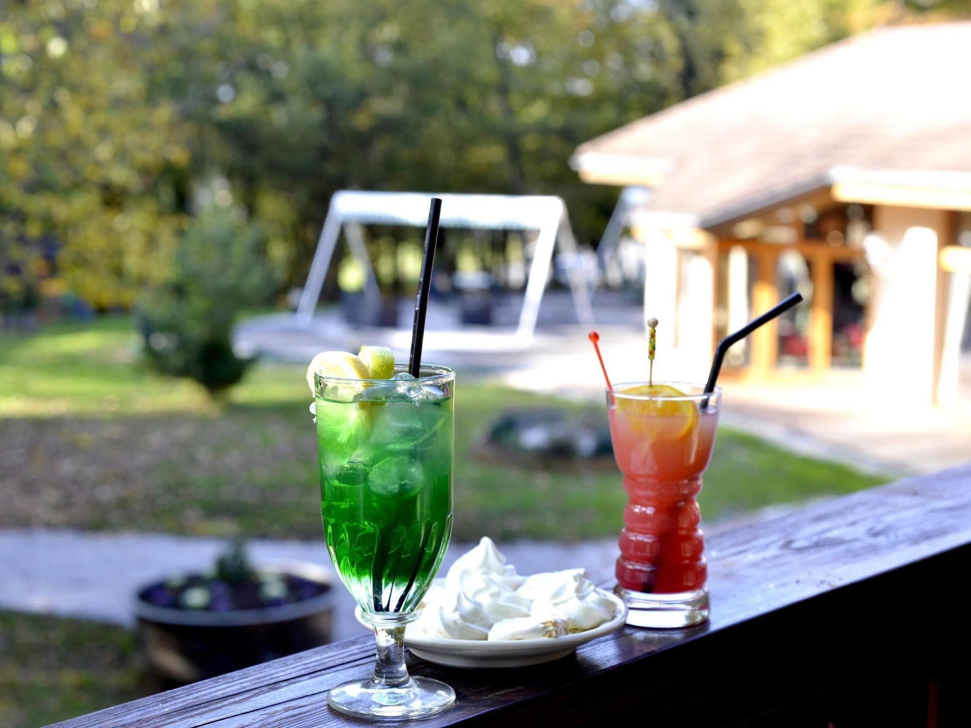Le Bois Dormant-Hotel Restaurant & Spa Logis Hotel Шампаньол Екстериор снимка